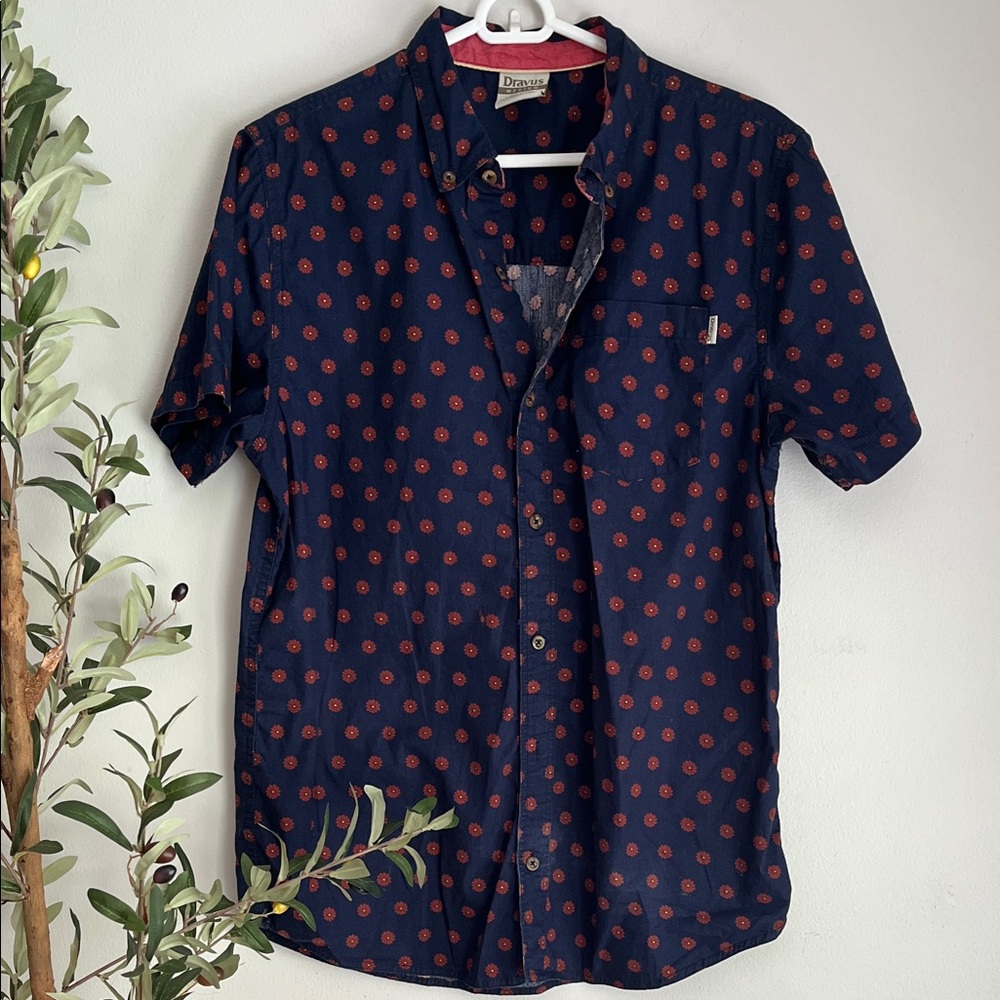 Dravus Navy Blue and Red Men's Shirt Sz med bin 28